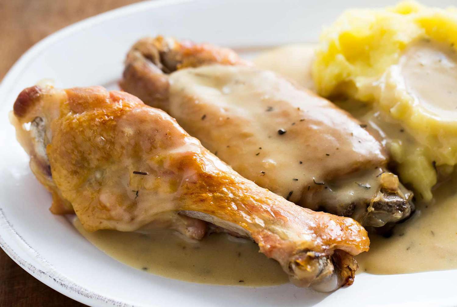 Smothered turkey wings