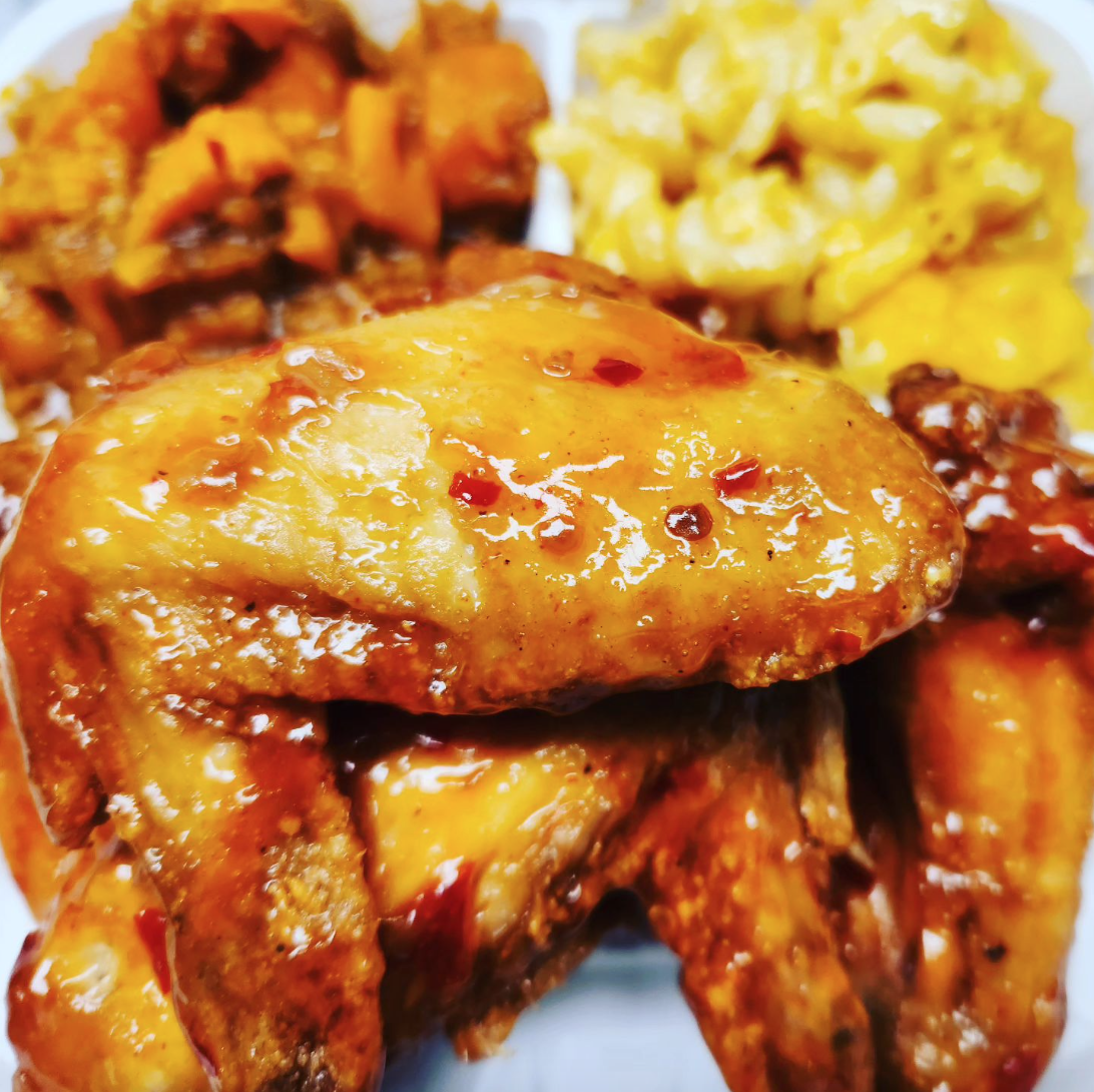 3 Whole wings dinner (honey old-bay style)
